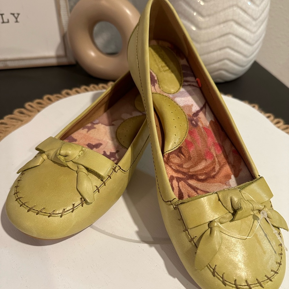 Women's  Lime Green Born Leather Slip-On Loafers